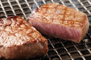 牛サーロインを冷凍・保存・解凍調理する方法