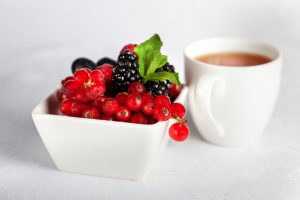 ベリー類を冷凍・保存・解凍調理する方法