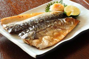 さばを冷凍・保存・解凍調理する方法