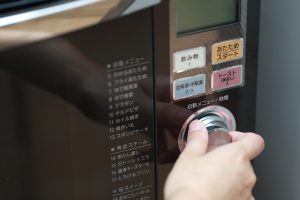 加熱モードを使おう！　電子レンジ解凍の方法と特徴
